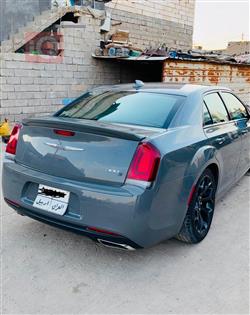 كرايسلر 300
